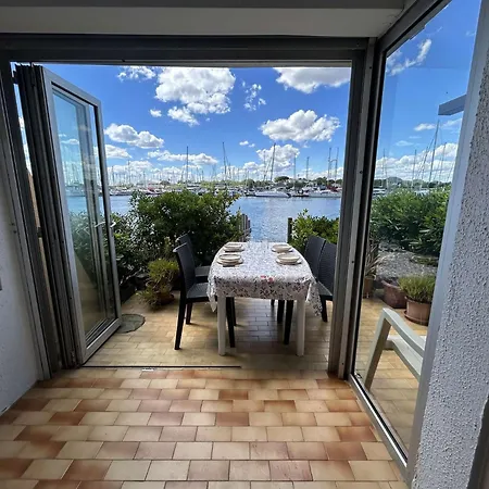 Appt T2 - 4 Couchages Cap D'agde Ct300-016